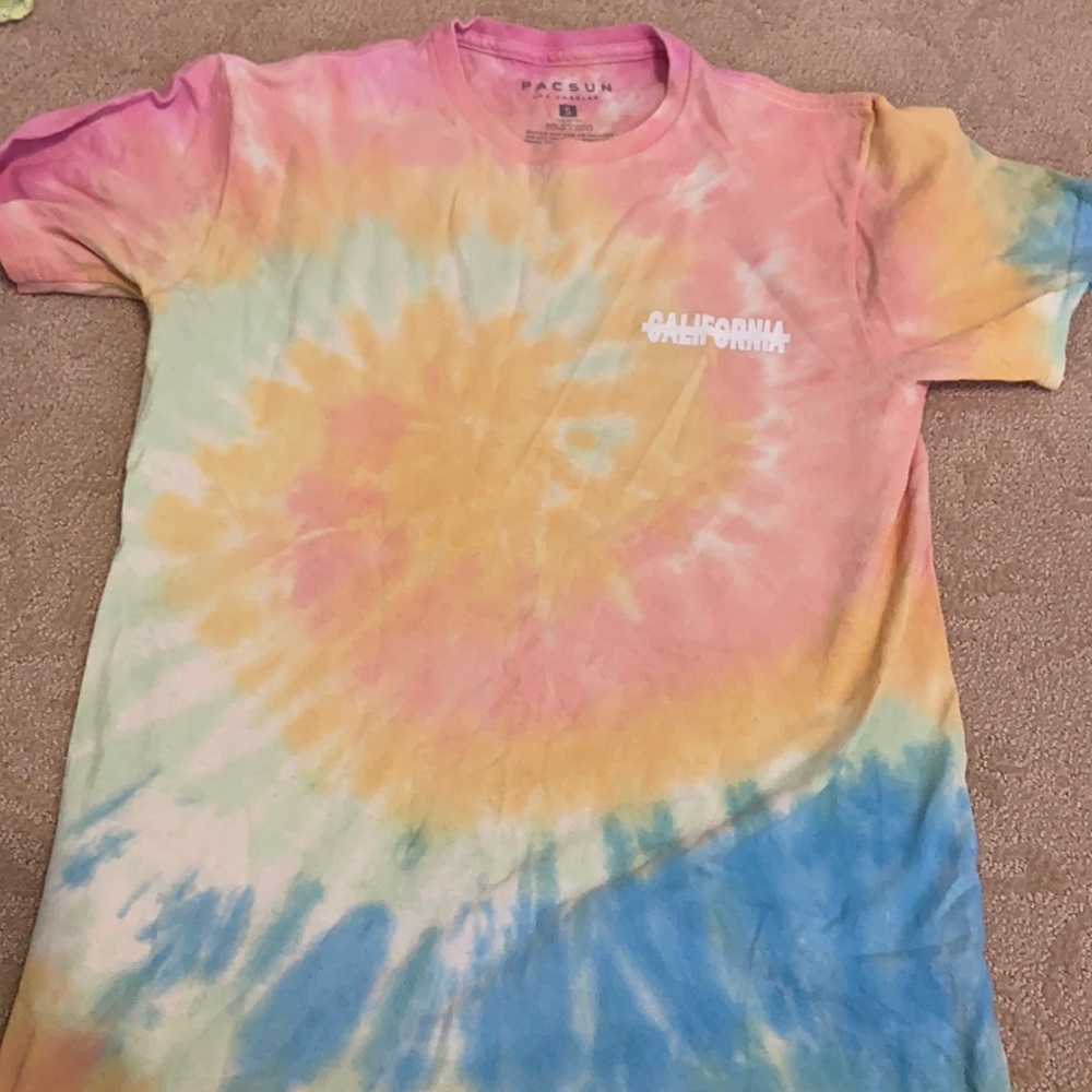 Tie Die PacSun shirt